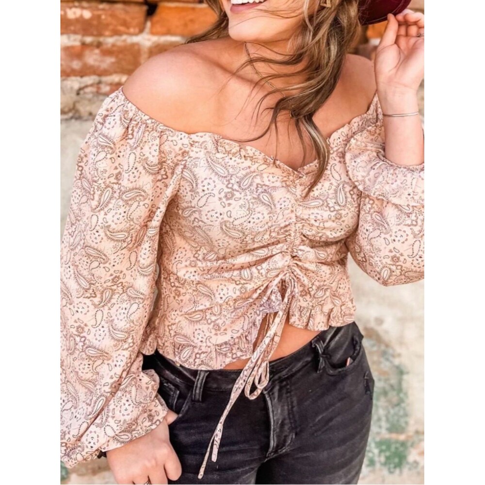 Savanna Jane Blush Paisley Off-Shoulder Ruched Crop Top